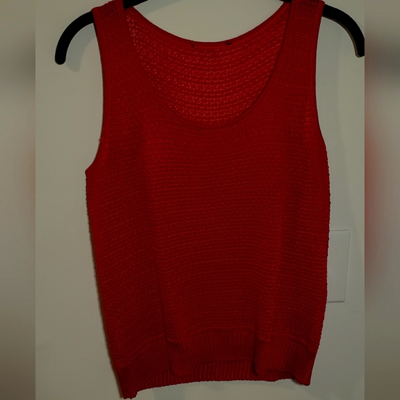 St. John Cardigan with Tank Top - Picture 5 of 5